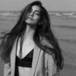 Vartika Jha (3)