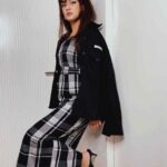 Avneet Kaur (28)