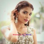 Palak Singh (21)