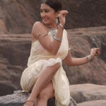 Farnaz Shetty (21)