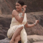 Farnaz Shetty (22)
