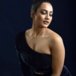 Amika Shail (14)