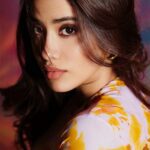 Janhvi Kapoor (8)