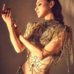 Mouni Roy (3)
