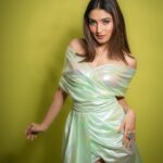Donal Bisht Latest Hot Photos (15)