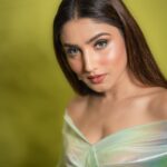 Donal Bisht Latest Hot Photos (5)