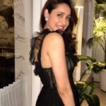 cropped-Pragya-Jaiswal-2.jpg